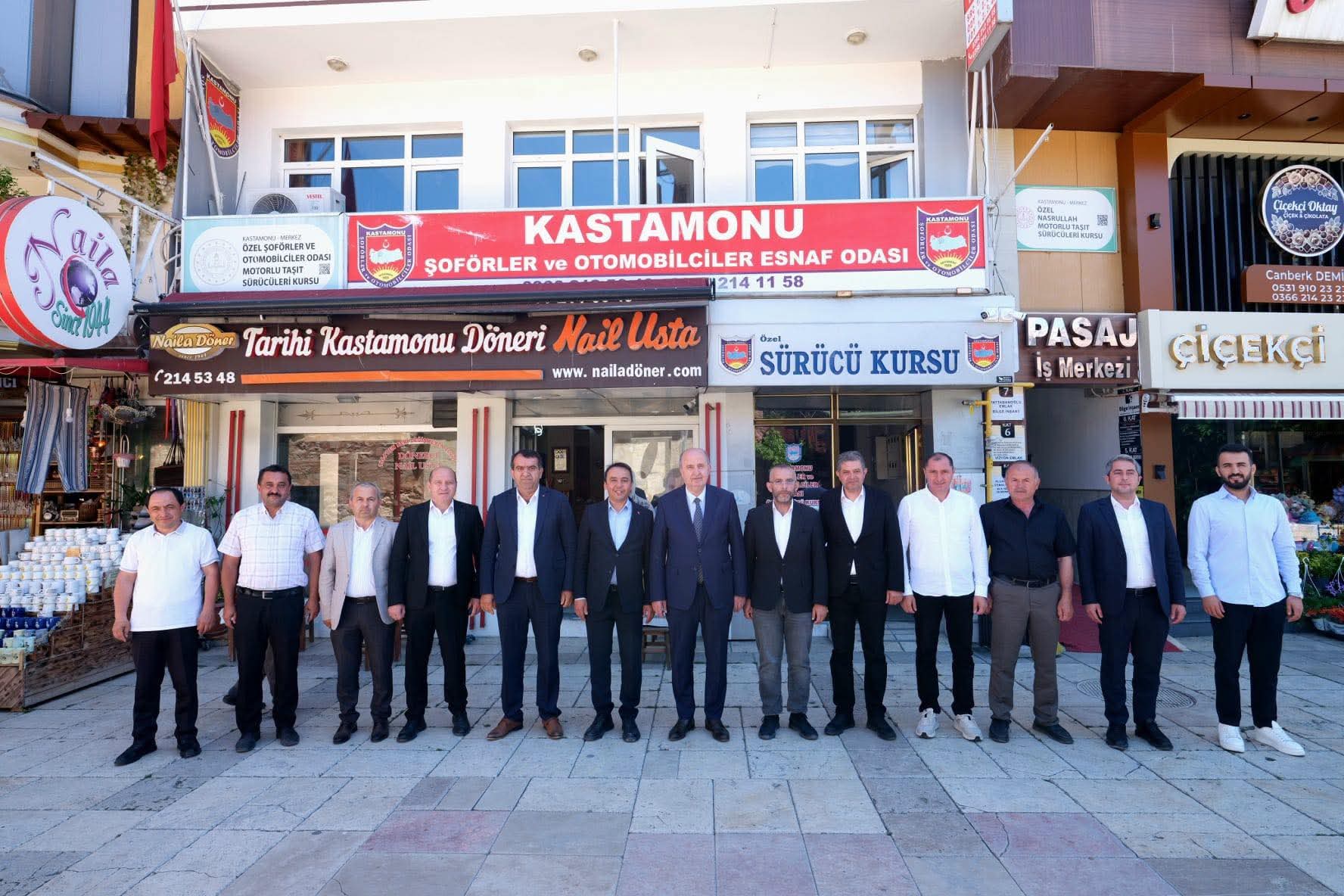 Bugün Belediye Başkanımız Sayın Hasan BALTACI ve değerli heyetini Kastamonu Şoförler ve Otomobilciler Esnaf Odamızda ağırlamaktan memnuniyet duyduk.